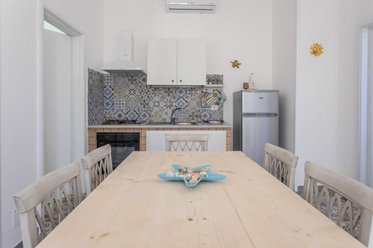 Villetta Andrea A Due Passi Dalla Sabbia - Apulia Home Torre San Giovanni Exterior foto