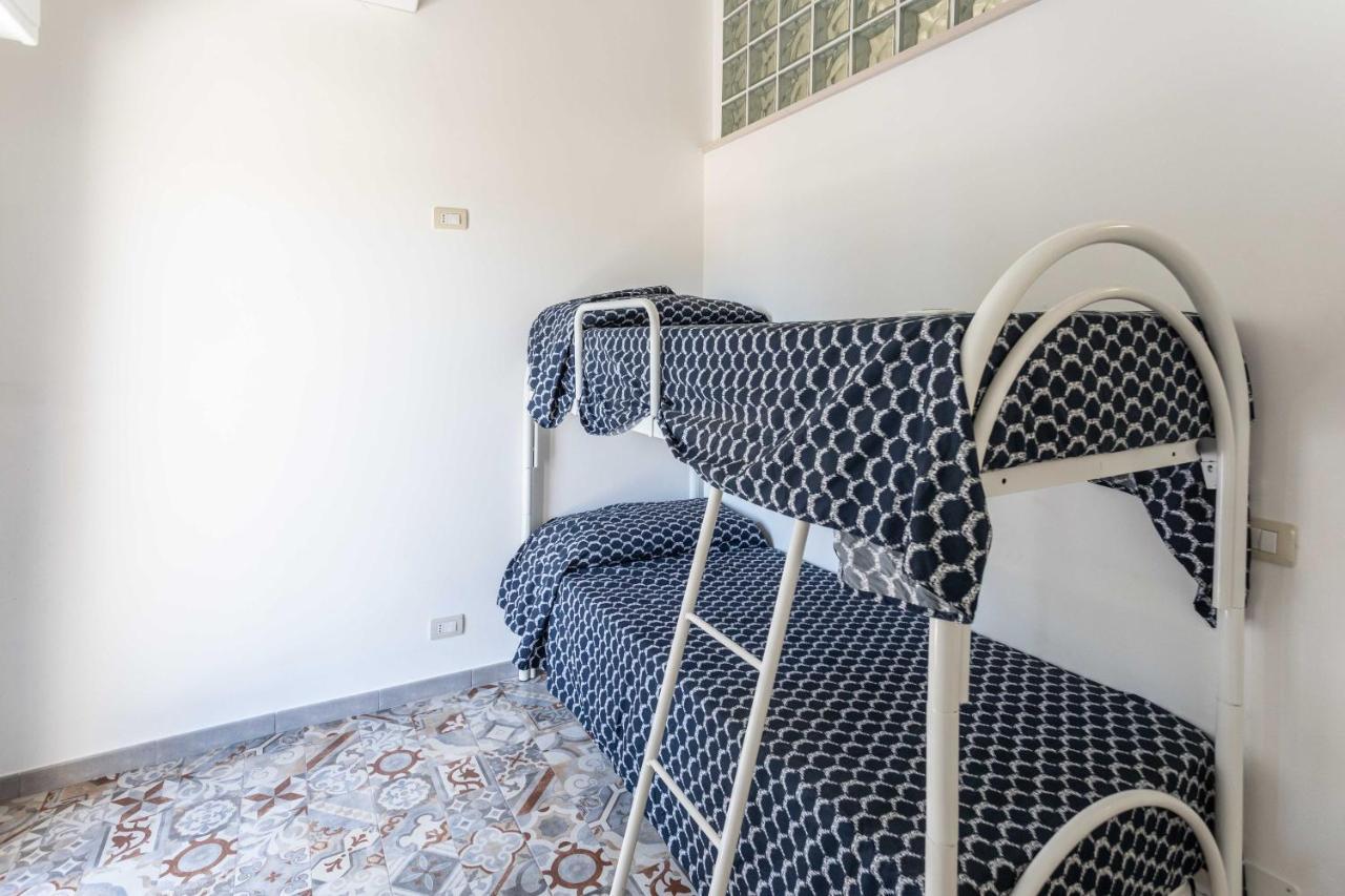 Villetta Andrea A Due Passi Dalla Sabbia - Apulia Home Torre San Giovanni Exterior foto